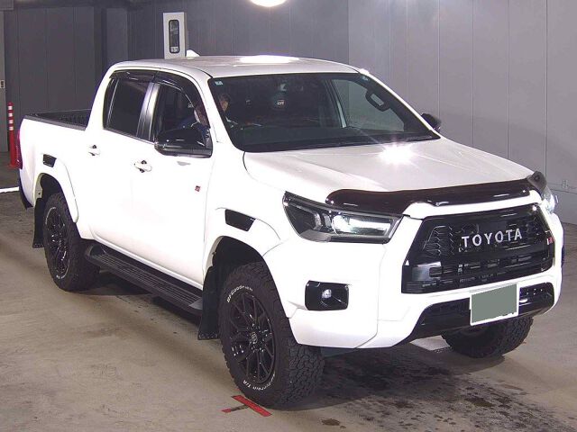 Japan Auction Vehicles 8 2023 Toyota Hilux Z GRスポーツ 4WD auction photo