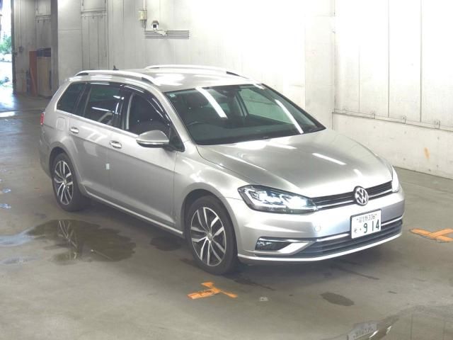 2018 Volkswagen VW ゴルフ ヴァリアントTSI ハイライン テックED Japan auction vehicle