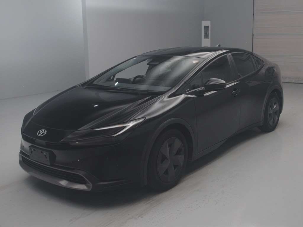 2023 Toyota Prius U Japan auction vehicle