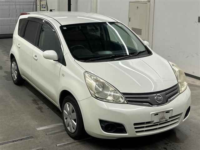 2009 Nissan Note 15X Japan auction vehicle