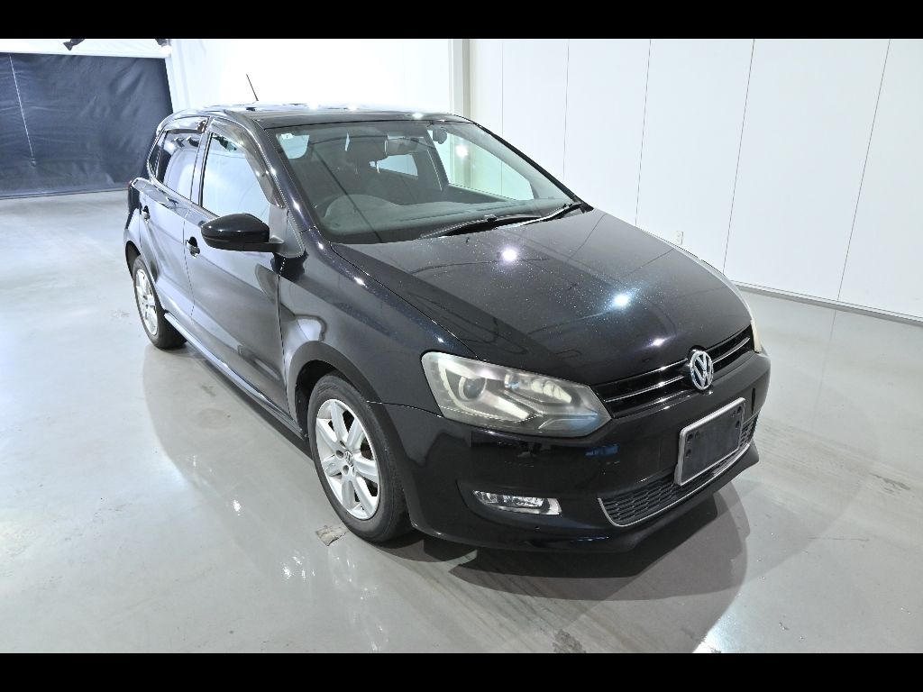 2013 Volkswagen ポロ 5HB TSIハイライン Japan auction vehicle
