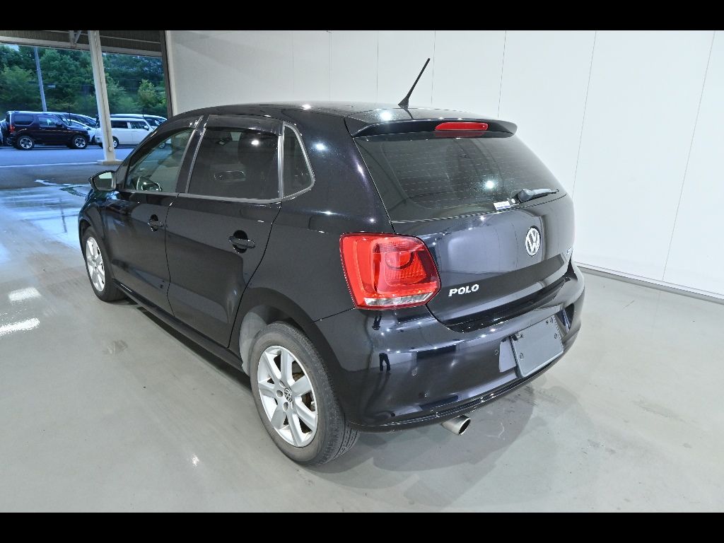 2013 Volkswagen ポロ 5HB TSIハイライン auction photo 5