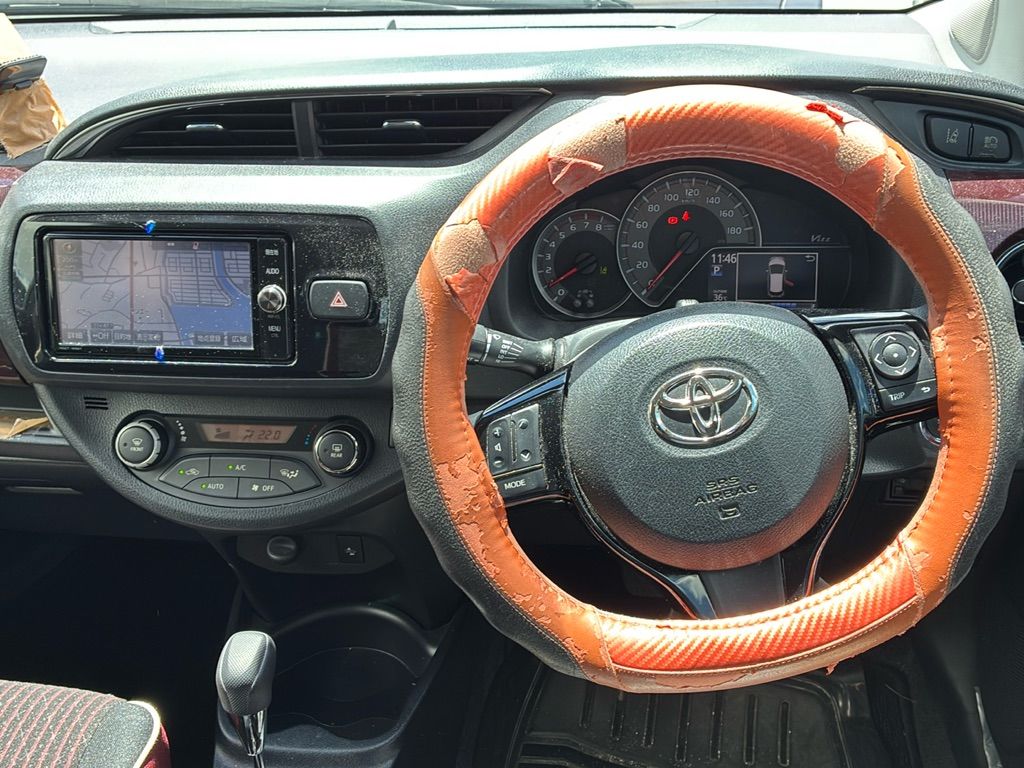 2017 Toyota ヴィッツ 5HB ジュエラ auction photo 3