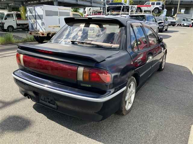 1991 Isuzu ジェミニセダン auction photo 5