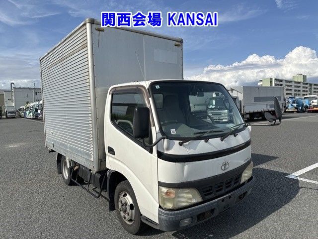 2006 Toyota Dyna Aluminum van Japan auction vehicle