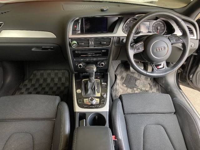 2013 Audi A4 2.0TFSI Sラインパッケージ auction photo 2