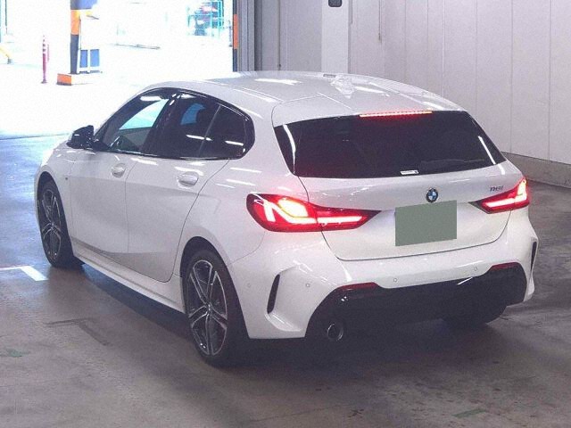 2022 BMW 1 Series 118I Mスポーツ auction photo 2