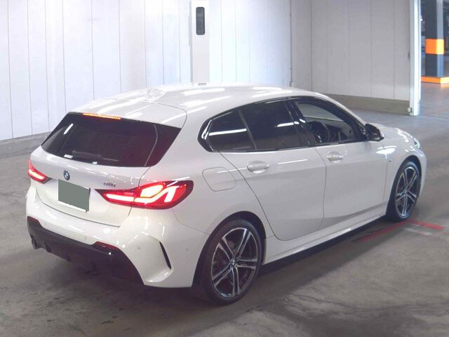 2022 BMW 1 Series 118I Mスポーツ auction photo 5