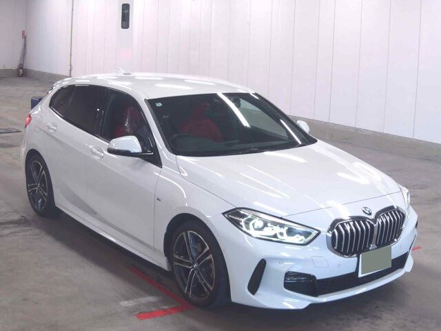 2022 BMW 1 Series 118I Mスポーツ Japan auction vehicle