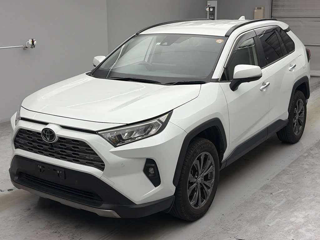 2023 Toyota RAV4 G 4WD Japan auction vehicle