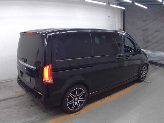 2017 Mercedes-Benz V-Class V220D Sport Red Safe auction photo 5