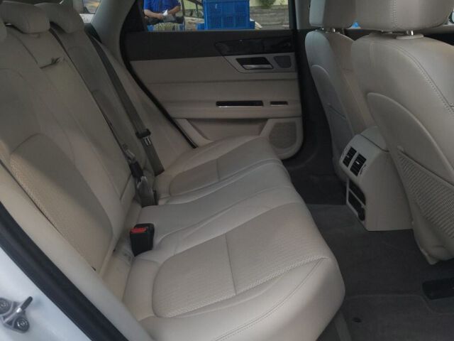 2017 Jaguar XF Prestige auction photo 6