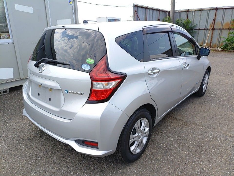 2017 Nissan Note auction photo 2
