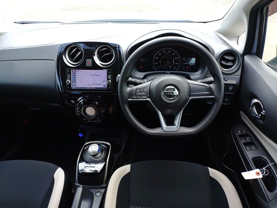 2017 Nissan Note auction photo 3