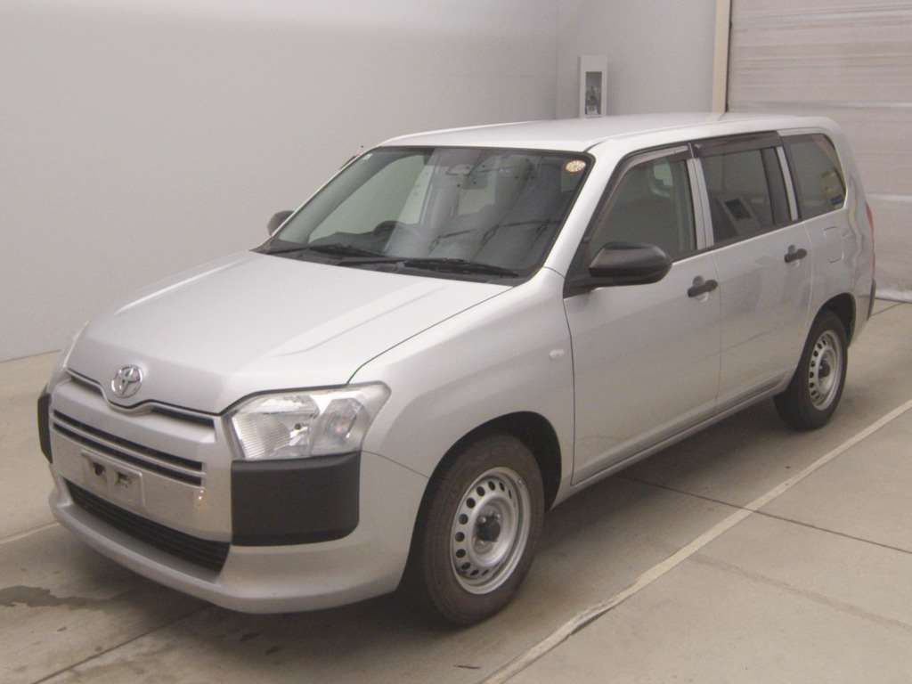 2021 Toyota Probox DXコンフォート Japan auction vehicle