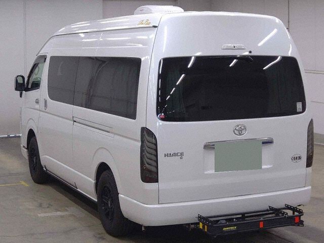 2023 Toyota Hiace キャンピング 4WD auction photo 2