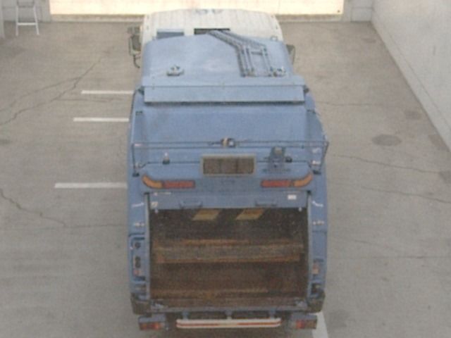 2012 Isuzu Elf 塵芥車 auction photo 3