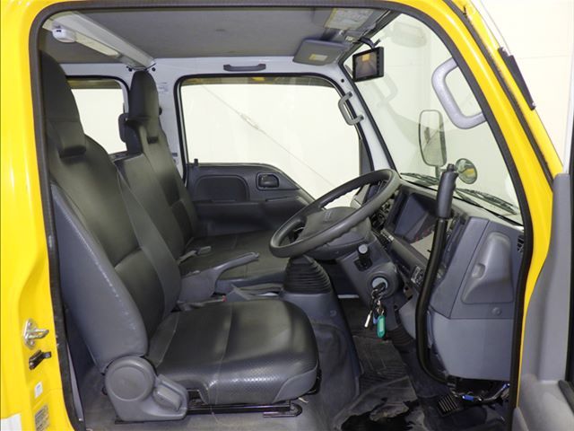 2015 Isuzu Elf dump auction photo 5