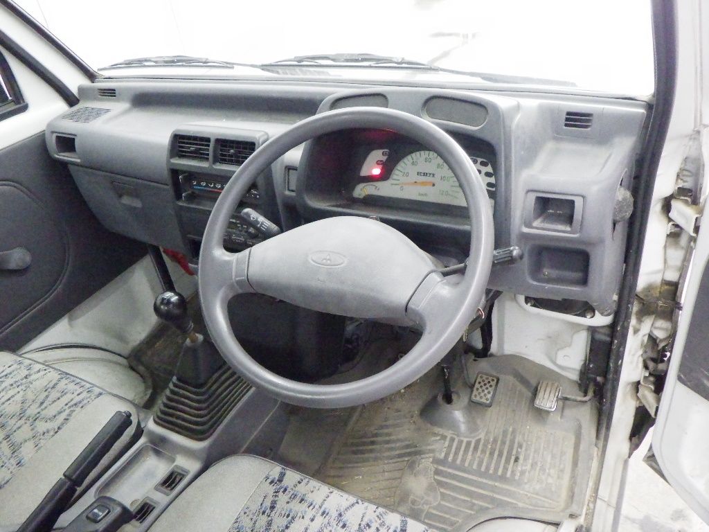 1998 Mitsubishi Minicab 4WD auction photo 3