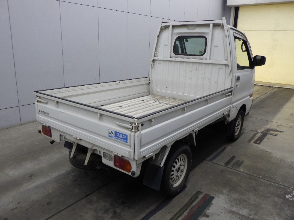 1998 Mitsubishi Minicab 4WD auction photo 2