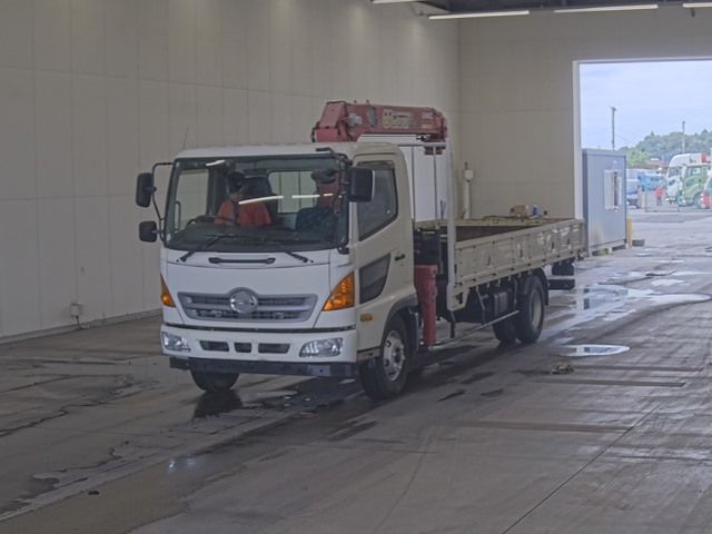 2017 Hino Ranger Flat crane, 4-tier Japan auction vehicle