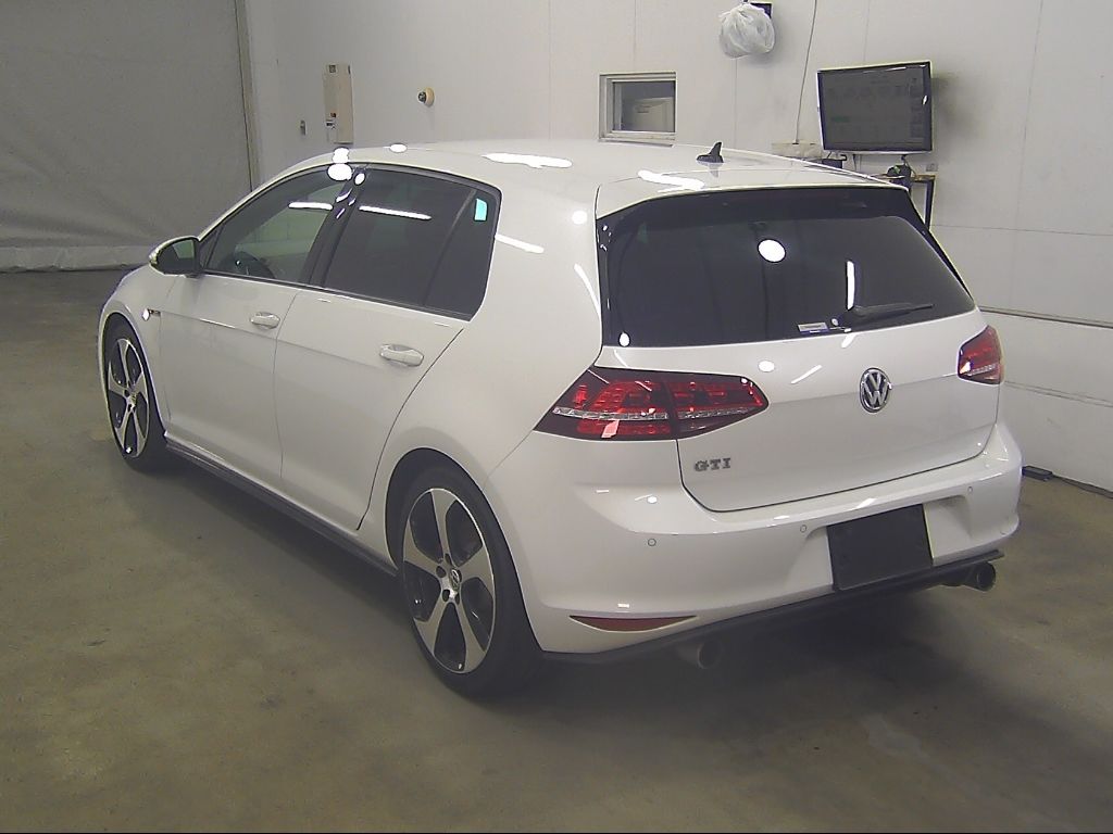 2014 Volkswagen ゴルフ 5HB GTI auction photo 5