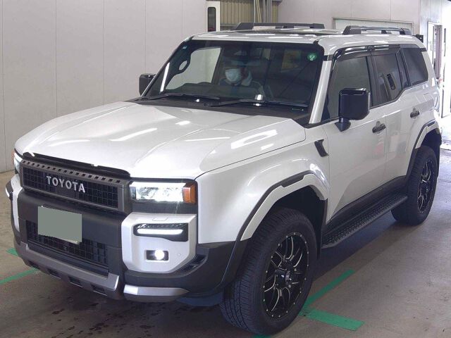 2024 Toyota Land Cruiser 250 VX First Edition 4WD auction photo 4