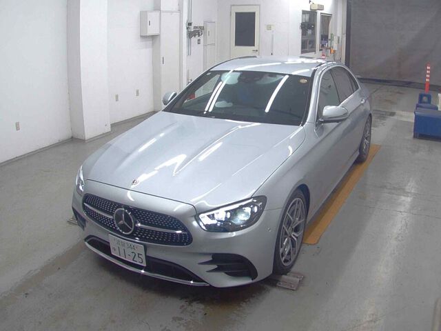 2022 Mercedes-Benz E-Class E220D Sport auction photo 4