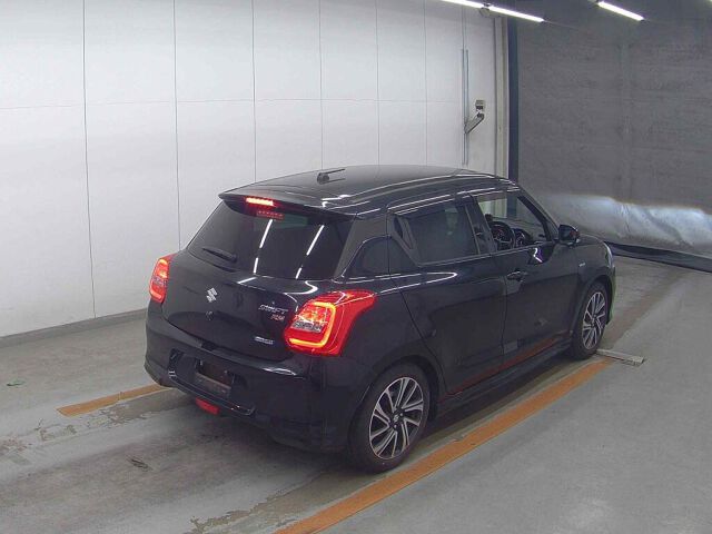 2022 Suzuki Swift ハイブリッドRS auction photo 5