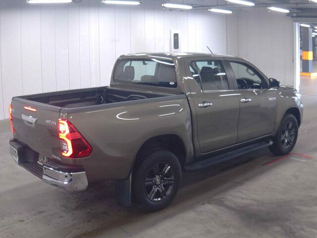 2023 Toyota Hilux Z 4WD auction photo 5