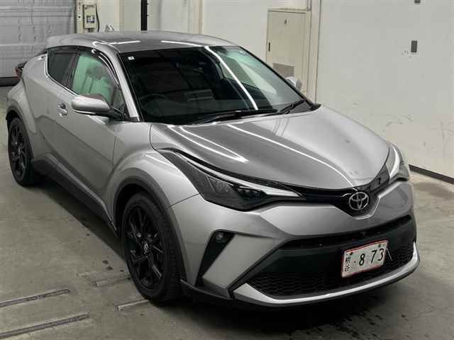 Japan Auction Vehicles 10 2023 Toyota C-HR G-T Mode Nero Safety Plus 3 auction photo