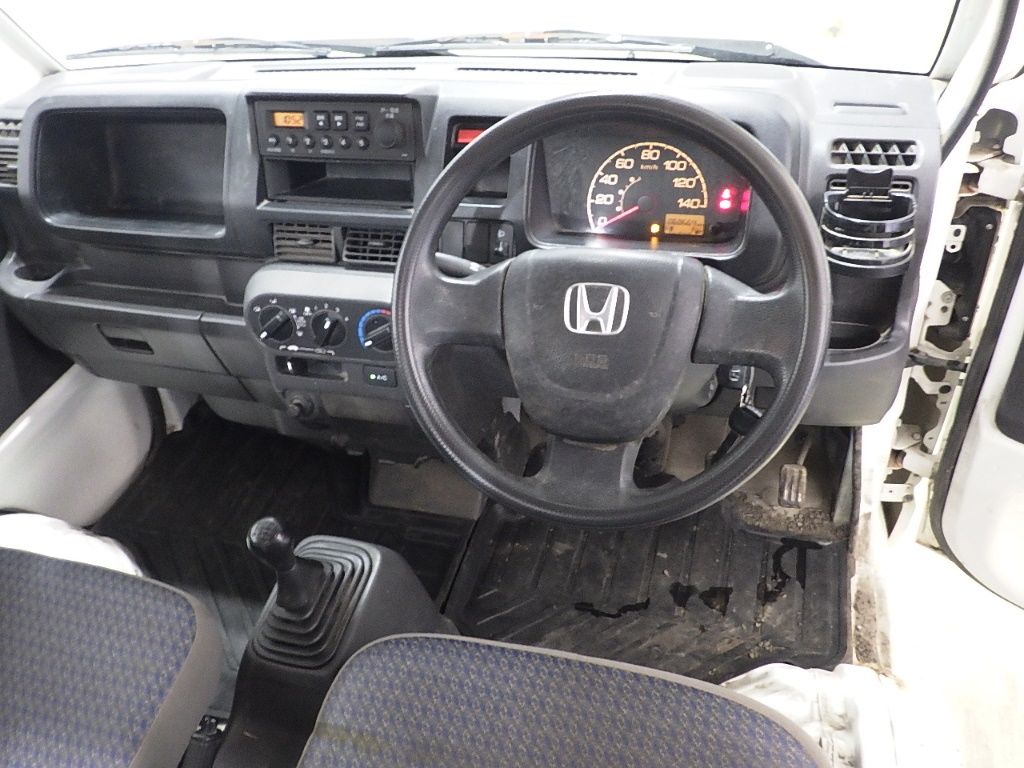 2012 Honda アクティ ダンプ 4WD Dump Truck Junior auction photo 3