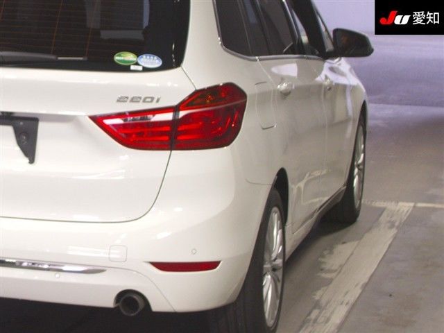 2015 BMW 2シリーズ Gツアラー 220i ラグジュアリー auction photo 8