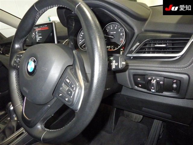 2015 BMW 2シリーズ Gツアラー 220i ラグジュアリー auction photo 5