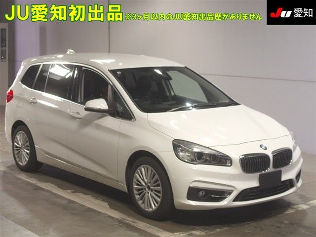 2015 BMW 2シリーズ Gツアラー 220i ラグジュアリー Japan auction vehicle