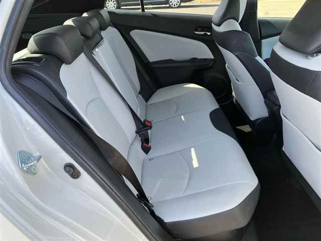 2017 Toyota Prius Sツーリングセレクション auction photo 7