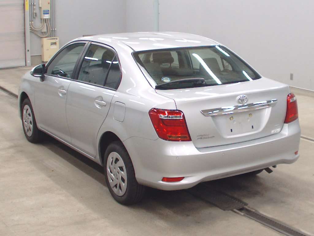 2021 Toyota Corolla Axio EX 4WD auction photo 6