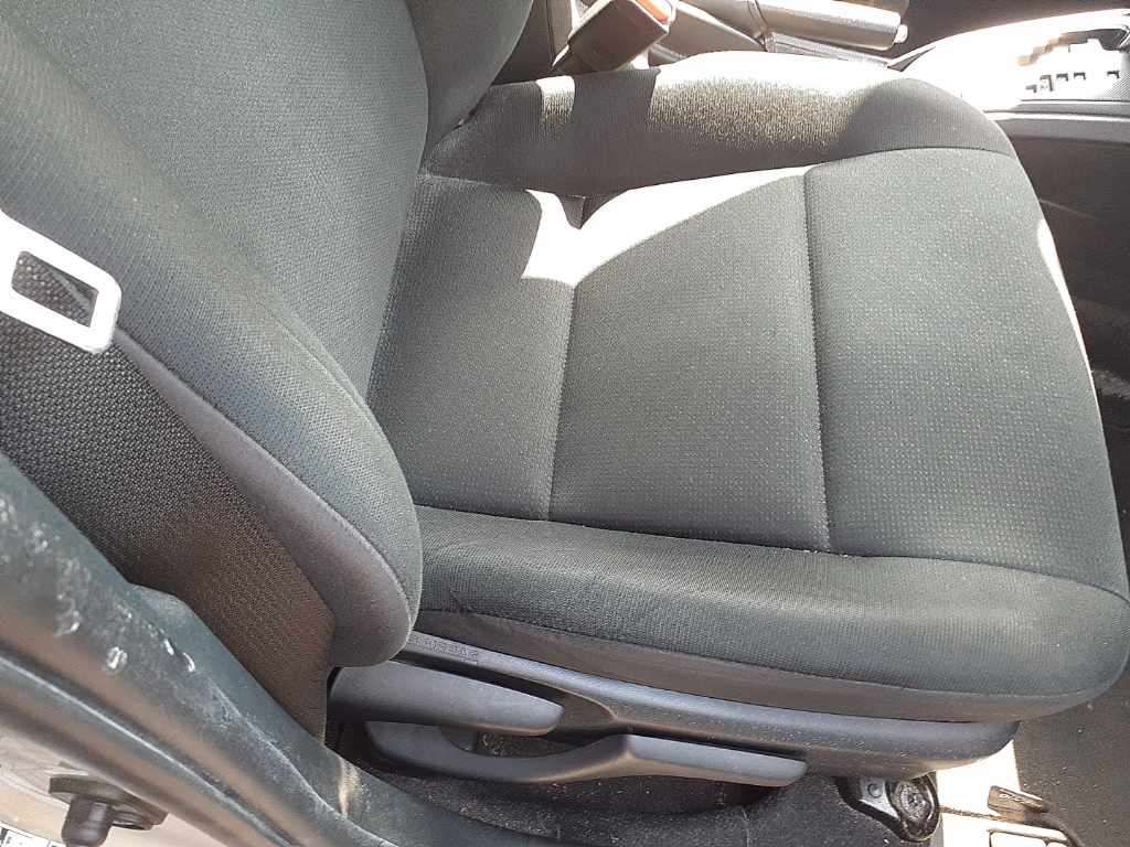 2021 Toyota Corolla Axio EX 4WD auction photo 8