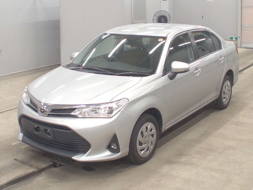 Japan Auction Vehicles 16 2021 Toyota Corolla Axio EX 4WD auction photo