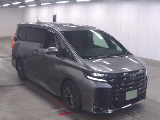 Japan Auction Vehicles 8 2025 Toyota Vellfire Z Premier auction photo