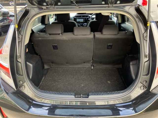 2021 Toyota Aqua S auction photo 10