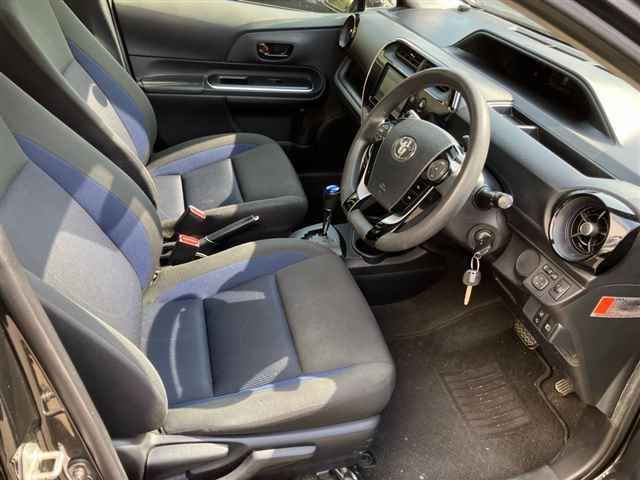 2021 Toyota Aqua S auction photo 7