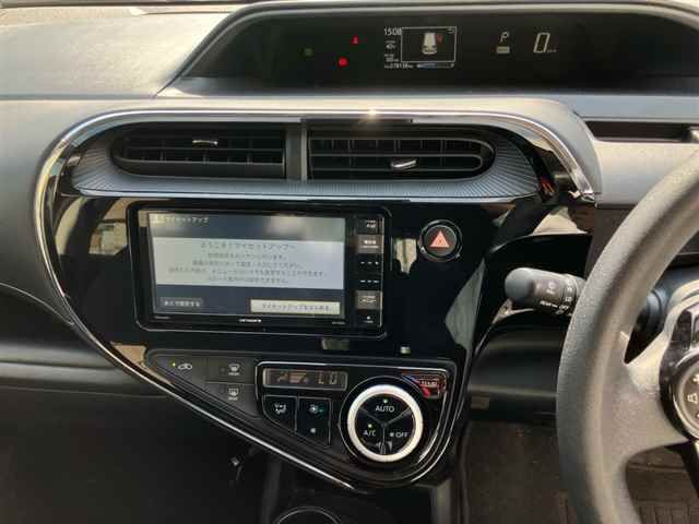 2021 Toyota Aqua S auction photo 6