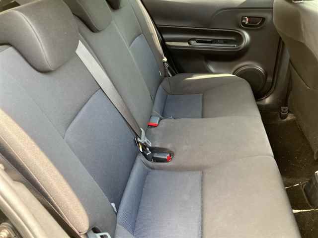 2021 Toyota Aqua S auction photo 8
