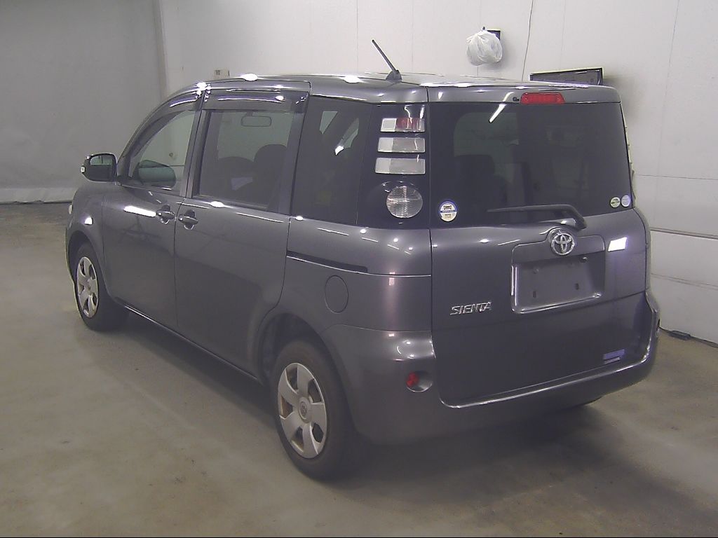 2008 Toyota Sienta X LTD auction photo 5
