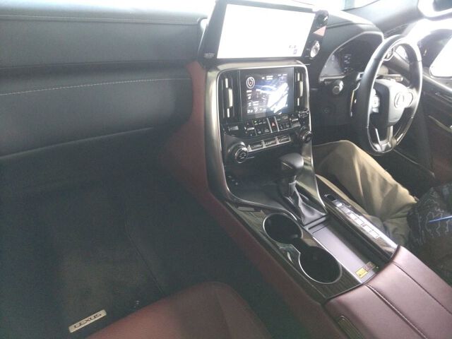 2025 Lexus LX LX600 4WD auction photo 3