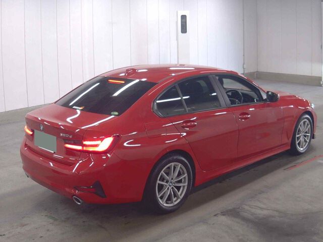 2019 BMW 3 Series 320D XDRIVスタン 4WD auction photo 5
