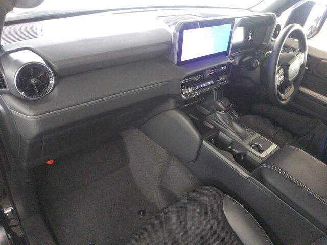 2025 Toyota Land Cruiser 250 VX 4WD auction photo 3