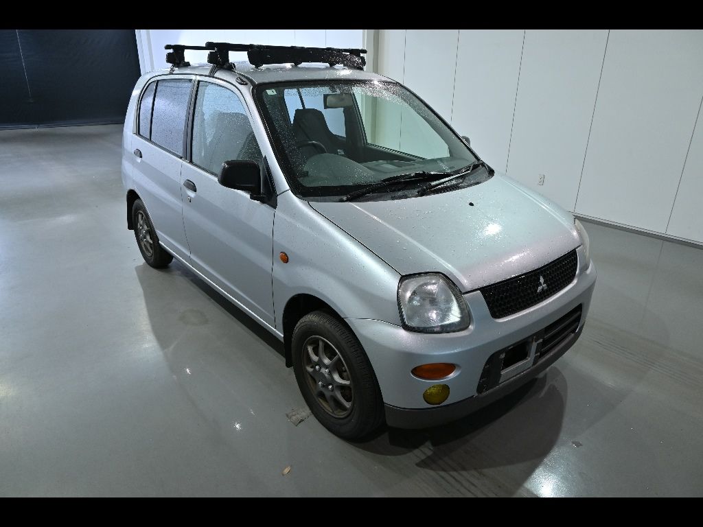 Japan Auction Vehicles 15 2010 Mitsubishi ミニカ バン 5D 4WD ライラ auction photo