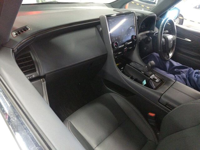 2023 Toyota Alphard Z auction photo 3